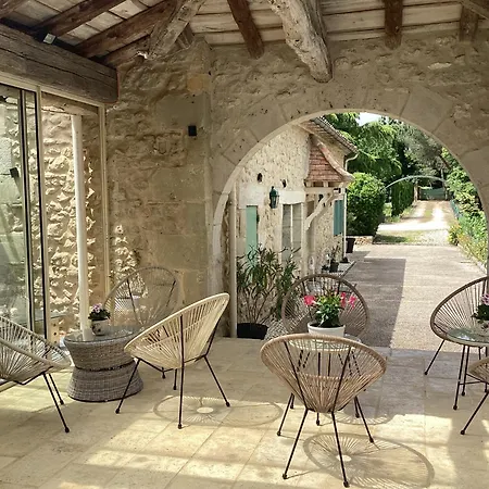 Le Bois De 住宿加早餐酒店 Montpouillan