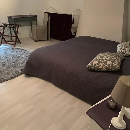 Le Bois De Bed & Breakfast Montpouillan